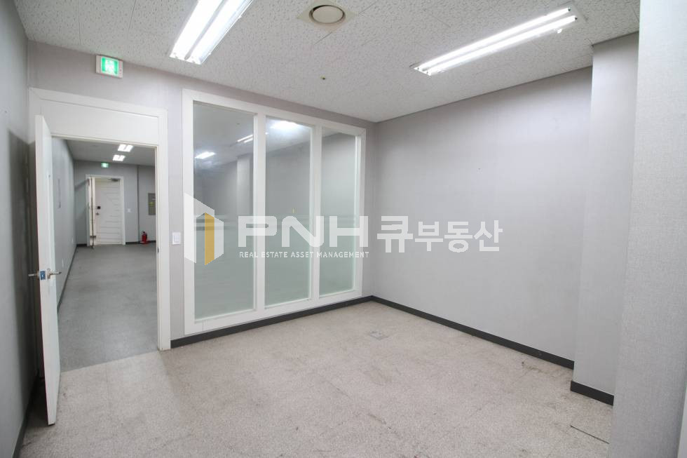 경기 의왕시 포일동 인덕원역 인근 전용17평 룸1, 냉난방기, 베란다 풀인테리어 사무실임대 월세 매물번호 10667 사진 6