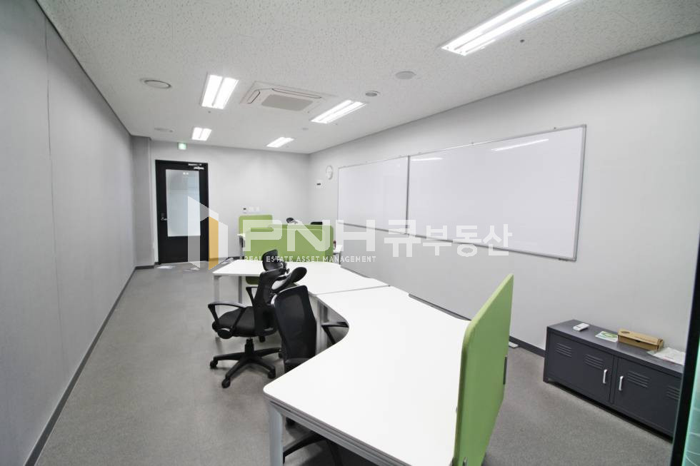 경기 의왕시 포일동 인덕원 인근 인테리어 룸1 전용14평 풀인테리어 사무실 임대 월세 매물번호 10669 사진 6