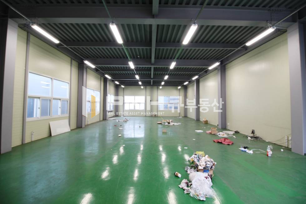 경기 군포시 당정동 군포역 산업단지 내 전용60평 깔끔하고 층고 높은 공장 또는 창고 임대 추천 월세 매물번호 10673 사진 1